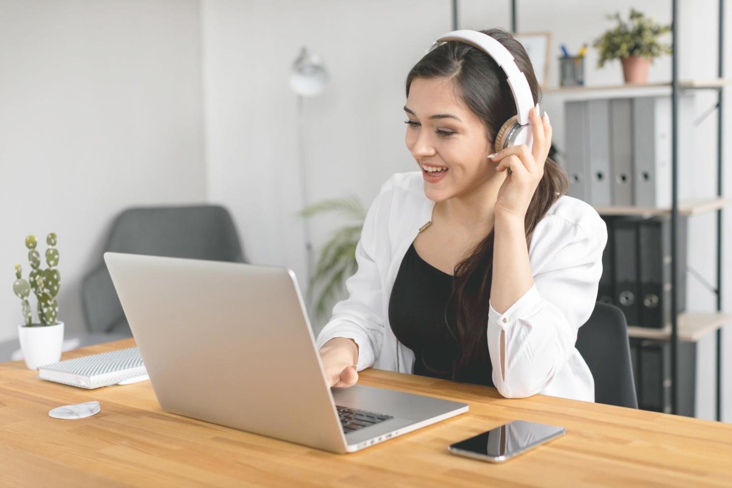 Análisis financiero práctico durante sesión de mentoría